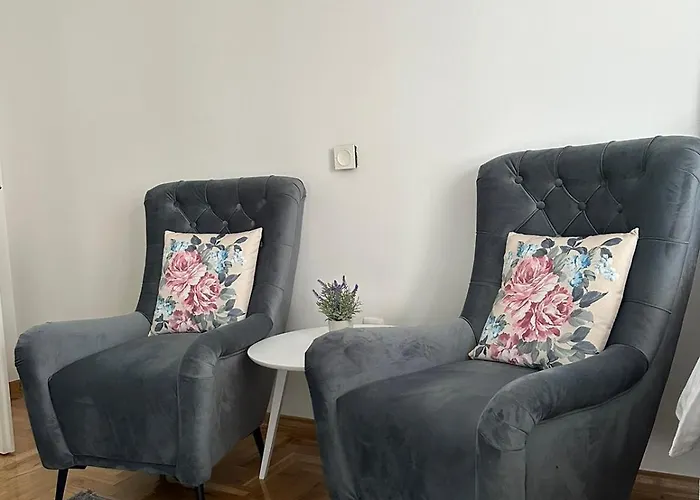 公寓 Nova Otoka 2 *